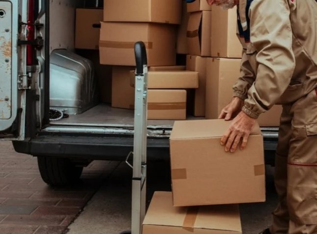 Australia suspends shipments to the US due to tariffs