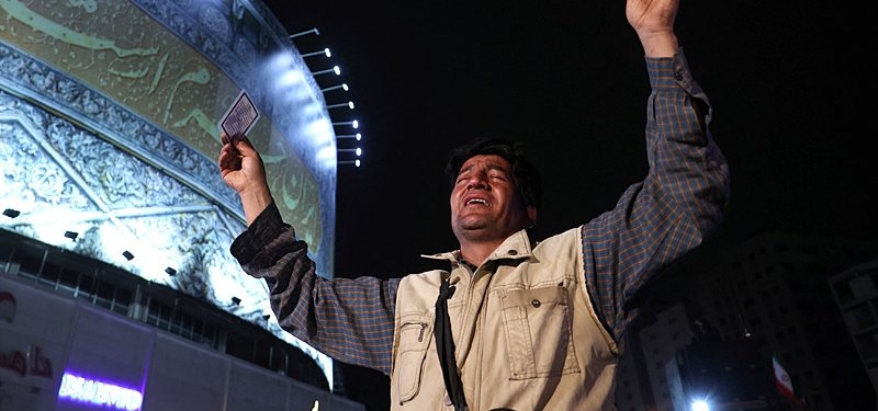 Iranian Revolutionary Guard Corps says location of president's crashed helicopter identified
