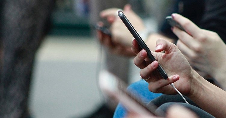 Gençlere vergisiz telefon ve ücretsiz internet başvuruları başladı!