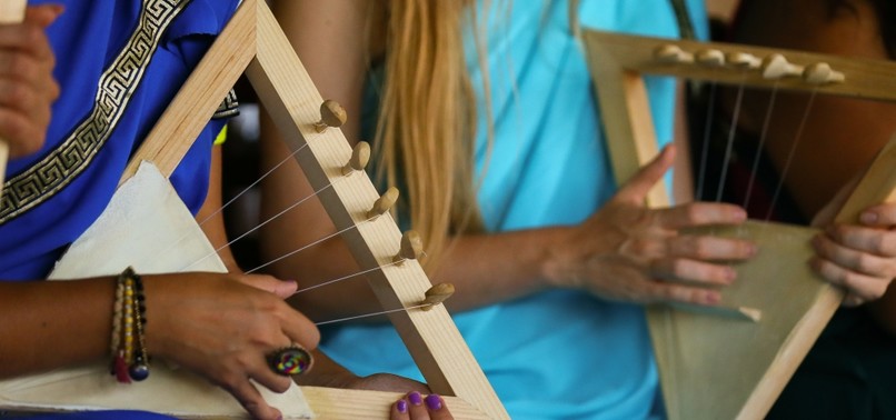 CAMP INTRODUCES HEALING POWER OF MUSIC THERAPY