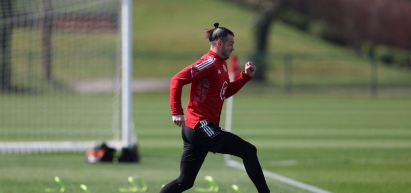 BALE FIT AS WALES SKIPPER EYES INCREDIBLE WORLD CUP FEAT