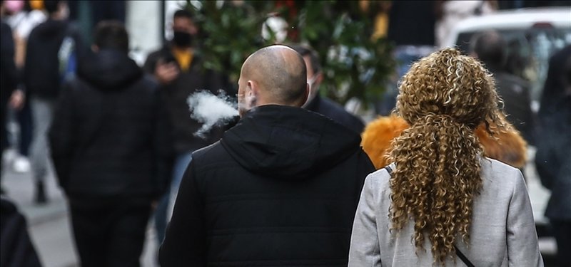 New Zealand plans to lift ban on selling cigarettes to children aged 14, below
