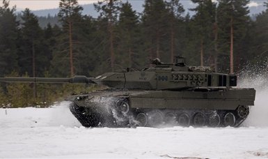 Germany to start training Ukrainian soldiers for Leopard tanks