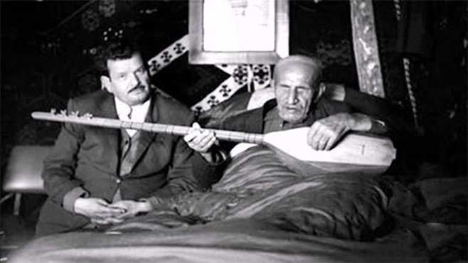 Âşık Veysel’in dünyasını aydınlatan şiirleri