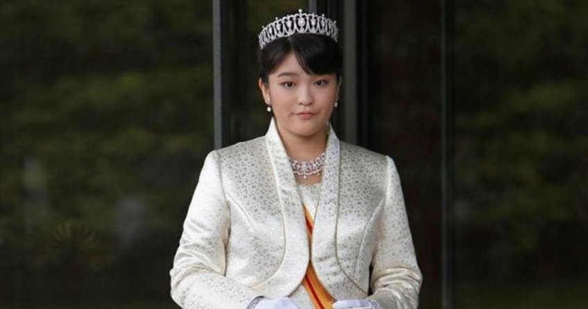 Japon prensesi, aşkı için saraydan vazgeçti