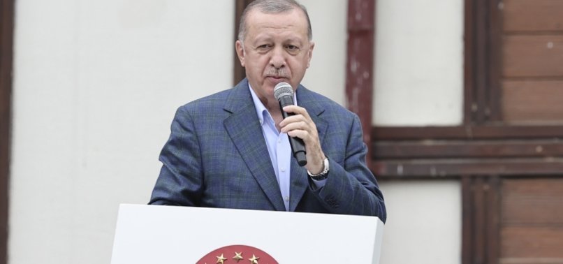 TURKISH PRESIDENT VISITS FLOOD-HIT REGION, VOWS MORE AID