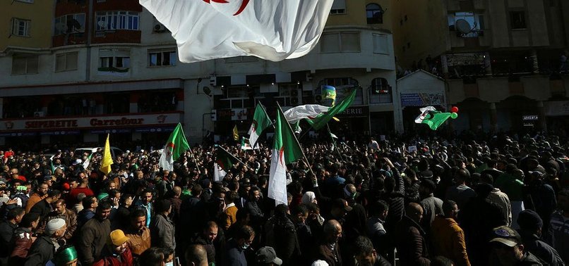 HUNDREDS PROTEST IN ALGERIA, HOPING TO REKINDLE MASS DEMOS