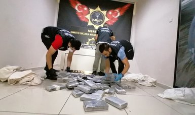 Turkish narcotic police seize 220 kilograms of cocaine during bust on cargo ship from Brazil