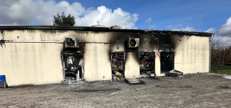 Arson destroys Mosque in Jargeau, France