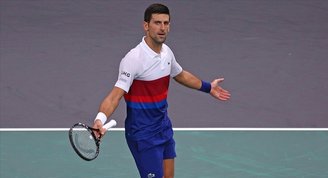 Sırp tenisçi Djokovicin Avustralyaya giriş vizesi iptal edildi