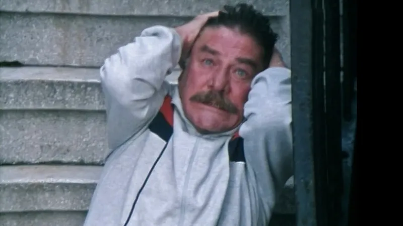 Kavanozdaki Adam 1. Bölüm
