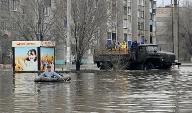 Thousands of people at risk as floods hit Russia's south