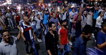 Egyptian authorities round up hundreds after rare protests
