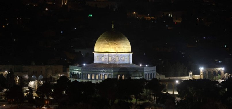 FRANCE URGES RESPECT FOR STATUS QUO AT JERUSALEM HOLY SITES