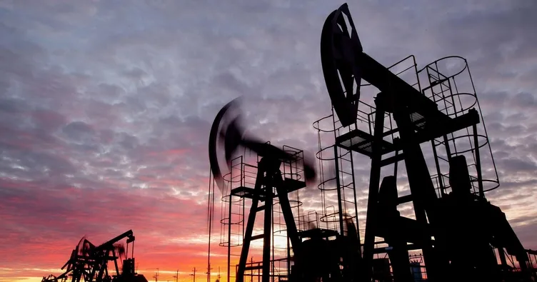 Petrol fiyatları Kızıldeniz’de artan gerginliğin etkisiyle karışık seyirde