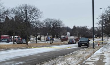5 wounded in Wisconsin shooting before gunman kills self, police say