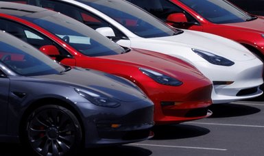 Tesla recalls 422 U.S. vehicles over suspension part