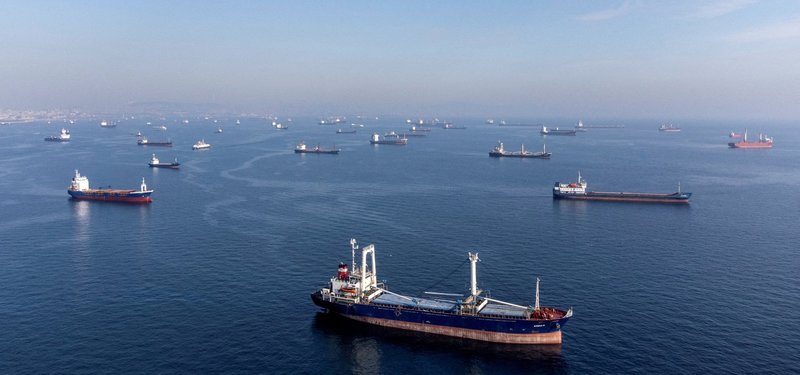 Ankara demands ships prove insurance coverage to pass through Turkish Straits