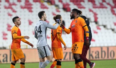 Galatasaray get critical win over Sivasspor