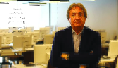 BUGÜNÜN TEKNOLOJİSİ İNSANI YENİDEN İNŞA EDİYOR