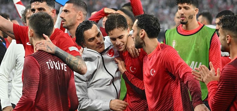 TÜRKIYE HAVE ADVANTAGE IN BATTLE WITH CZECHS FOR KNOCKOUT PLACE