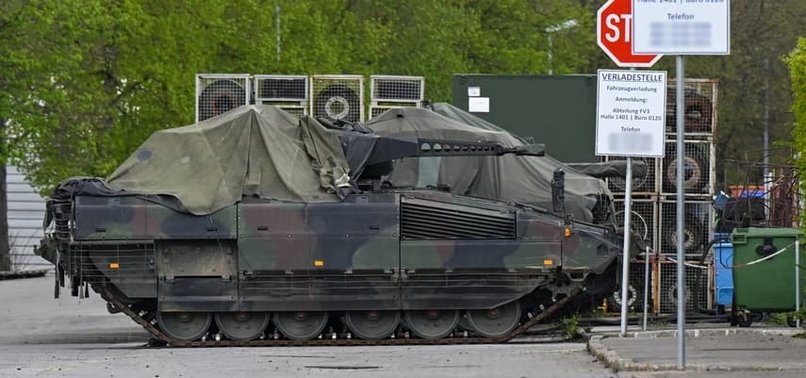 GERMAN DEFENCE MINISTER SAYS PUMA TANKS MUST BE REPAIRED QUICKLY