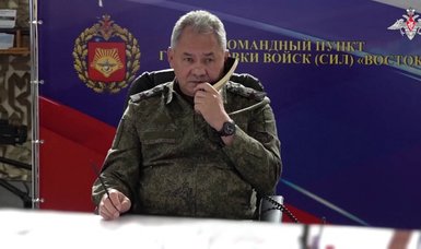 Russia's defence minister on staff visit to the front line