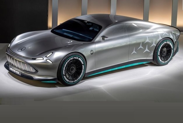 GELECEĞİN ELEKTRİKLİ SPOR OTOMOBİLİ