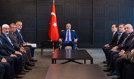 Turkish foreign minister meets delegation of Ahiska Turks in Moscow