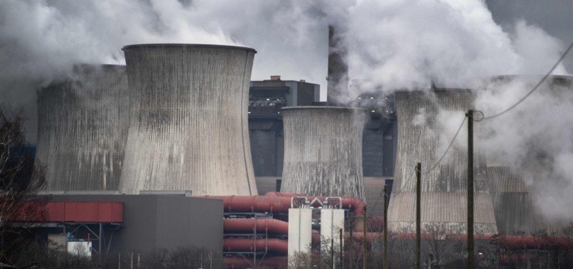 EXPERT PANEL AGREES ON 2038 DEADLINE TO PHASE OUT COAL USE IN GERMANY
