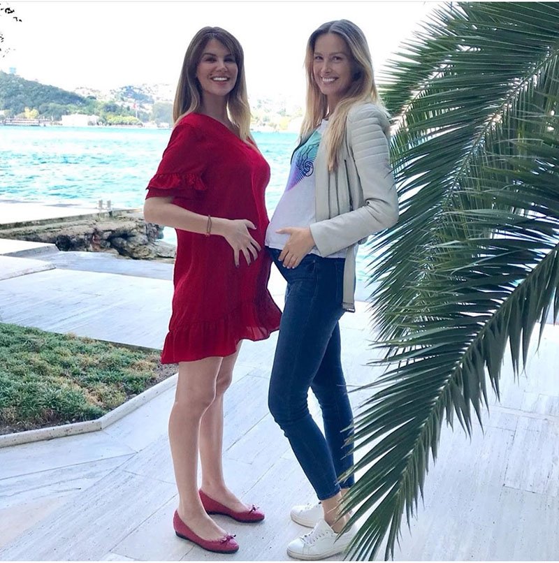 petra nemcova tulin sahin i ornek aldi samdan