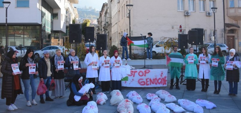 BOSNIANS STAGE PRO-PALESTINE RALLY TO DRAW WORLD ATTENTION TO SITUATION IN GAZA