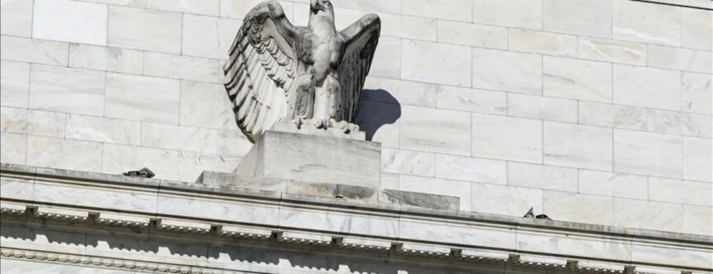 Fed: Enflasyon en büyük finansal risk olarak görülüyor