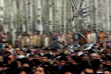 Cemaat ve tarikatlar denetlenmeli mi?