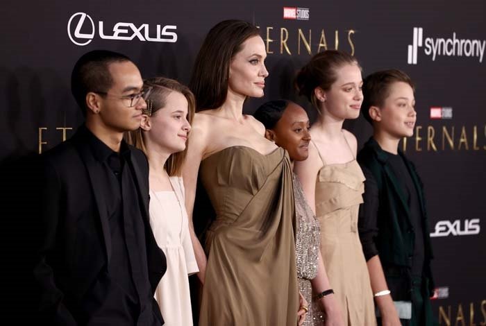 Angelina Jolie Eternals Galasına Çocuklarıyla Katıldı