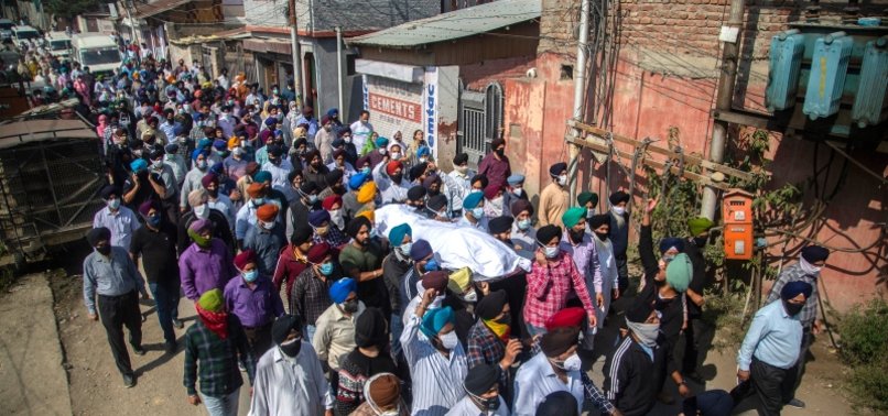 SMALL VOLUNTEER GROUPS IN KASHMIR ACT AS BEACONS OF HOPE