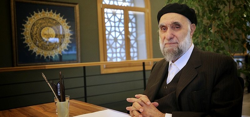 'Master of calligraphers' Hasan Çelebi passes away at 88