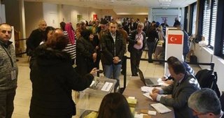 Yurt dışı oylarında ilk gün tarihi rakam