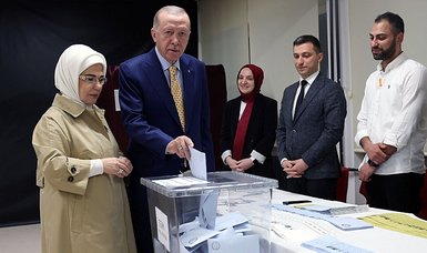 President Erdoğan calls for protecting ballot boxes