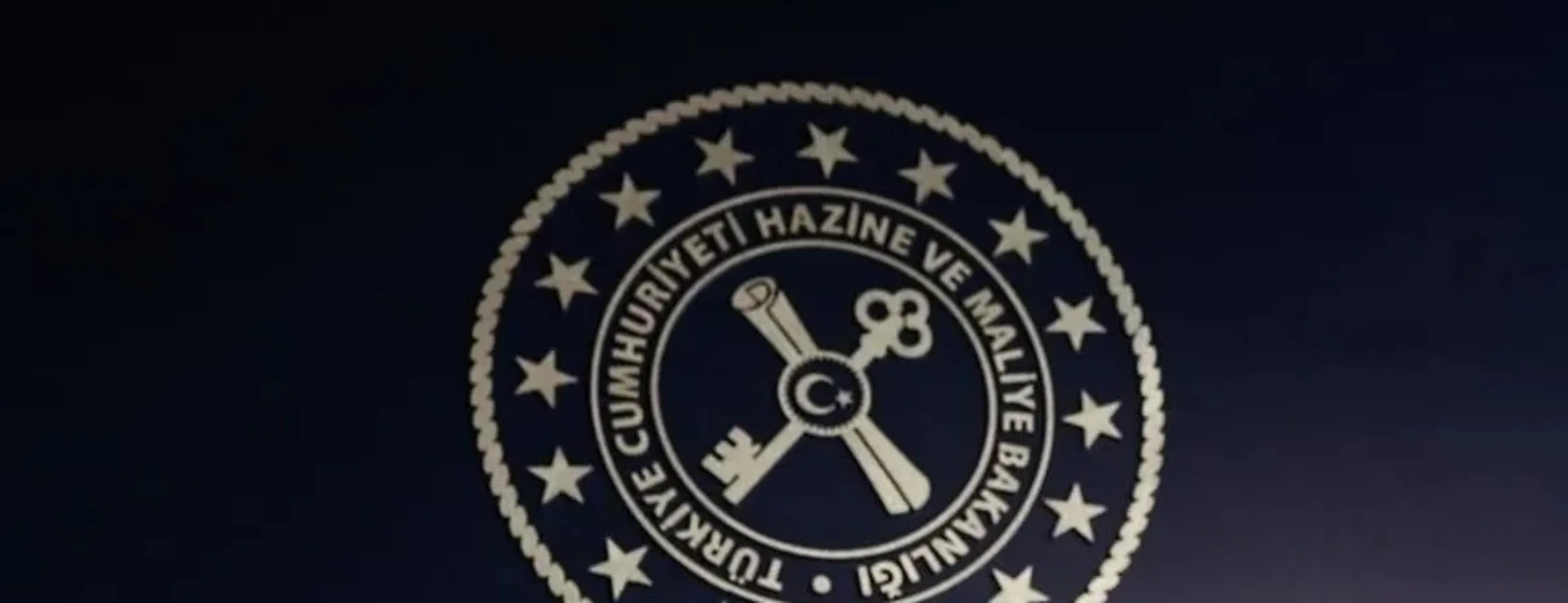 Hazine bugün düzenlediği iki ihaleyle 101,7 milyar lira borçlandı