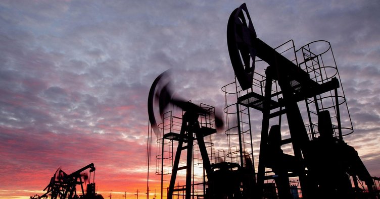 Brent petrol fiyatları yön arıyor