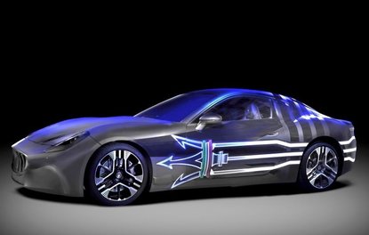 MASERATI GELECEĞE HAZIRLANIYOR