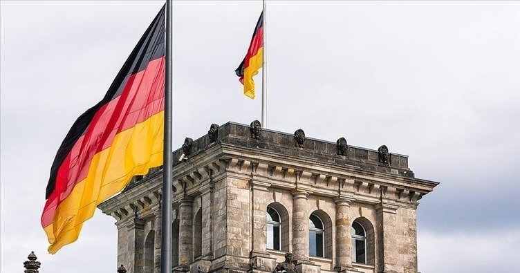 Alman ekonomisi teknik resesyona girmekten kurtuldu