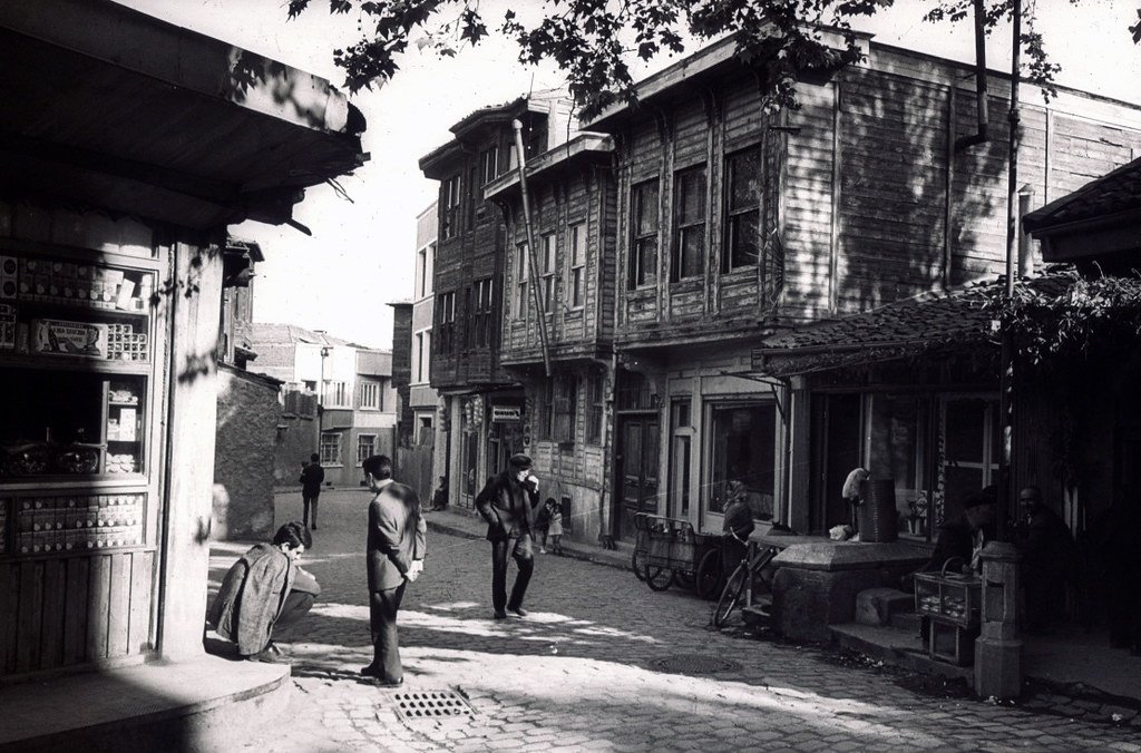 Eski mahalle alışkanlıkları