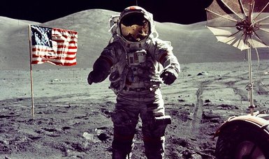 NASA yeniden Ay'a gidecek