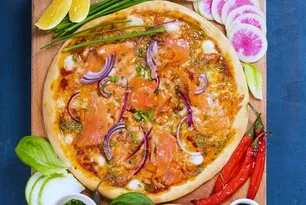 Somon Fümeli Pizza