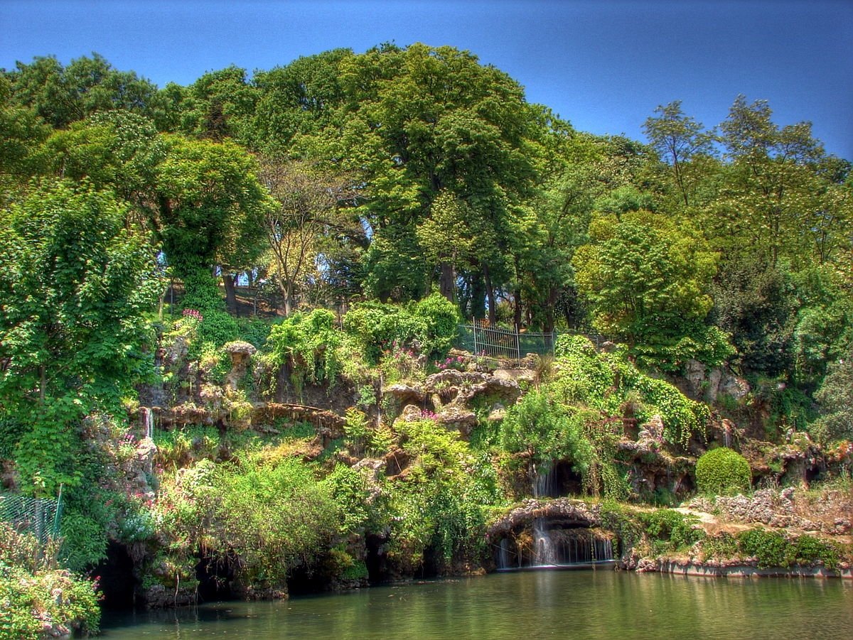 İstanbul Boğazının Balkonları Korular