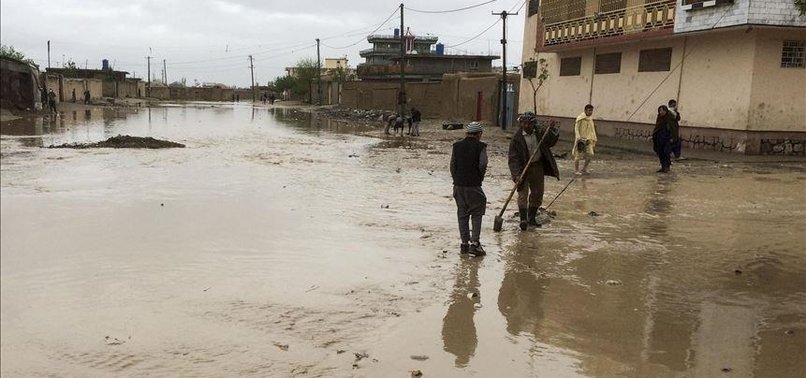 FLOODS KILL 4 PEOPLE IN NORTHEASTERN ALGERIA