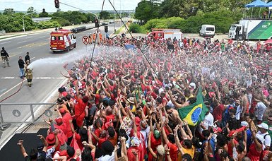 Brazil police stop man with explosive device, knife trying to enter Lula inauguration