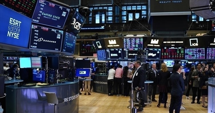 Piyasalar yeni haftaya düşük risk iştahıyla başladı